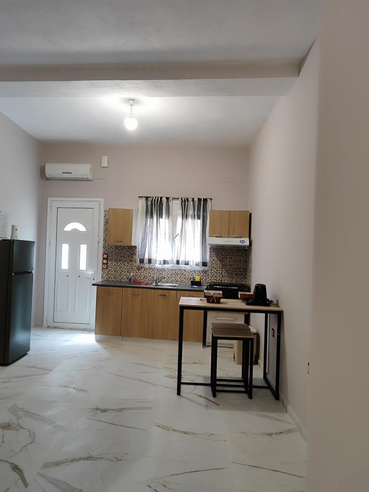 Charilia Apartment Mytilene Ngoại thất bức ảnh